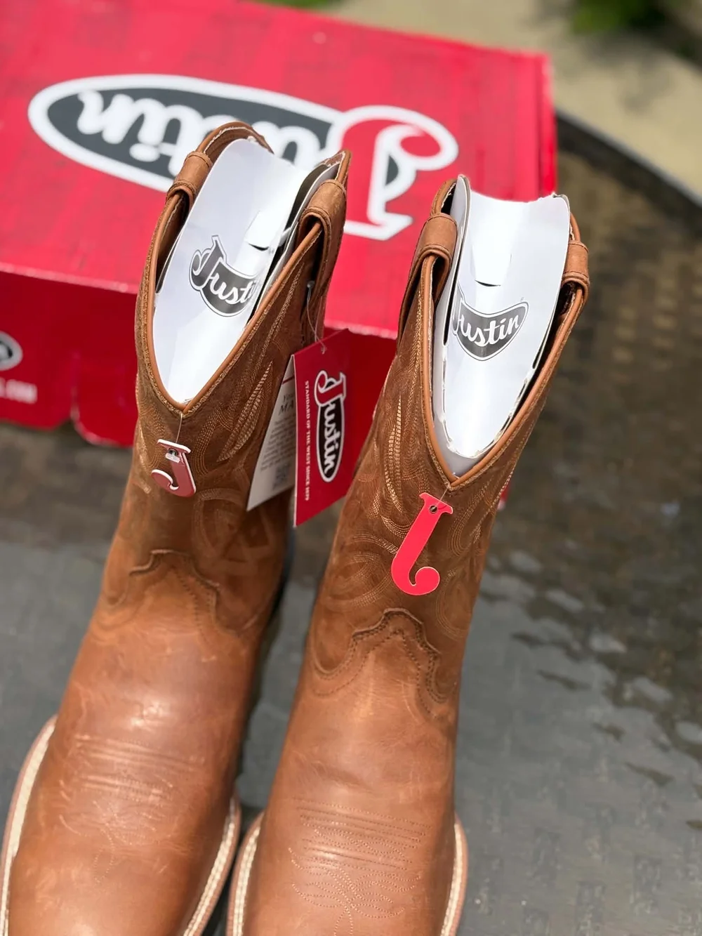 Justin - Mens Western Boots.